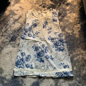 Land’s End   Size 6  Sleeveless Blouse